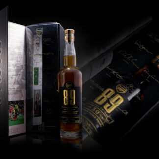 ARSENAL 89 - ANNIVERSARY EDITION 30 YEAR OLD WHISKY - ARSENAL 89 - ANNIVERSARY EDITION 30 YEAR OLD WHISKY -AUTOGRAPHED EDITION
