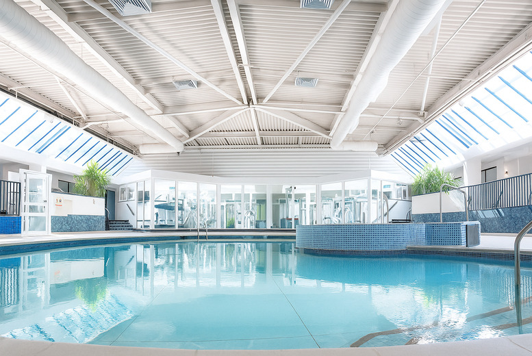 The Aberdeen Dyce Hotel & Spa: 4* Spa Retreat with 80-Minute Aromatherapy Full Body & Head Massage & 4 Hour Leisure Access | Wowcher