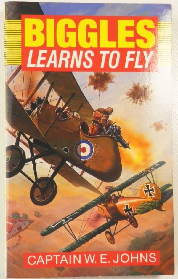 Biggles Learns To Fly - W. E. Johns - Vintage Biggles